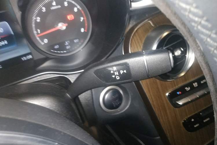 Used Mercedes-Benz GLC Coupe 2019 GLC 260 4MATIC Coupe SUV
