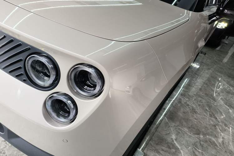 Used firefly 2025 Illuminated Edition