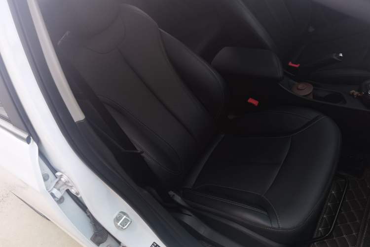 Used Buick GT 2021 Revised Version Flagship 1.5L Automatic Elite Edition Right Front Seat