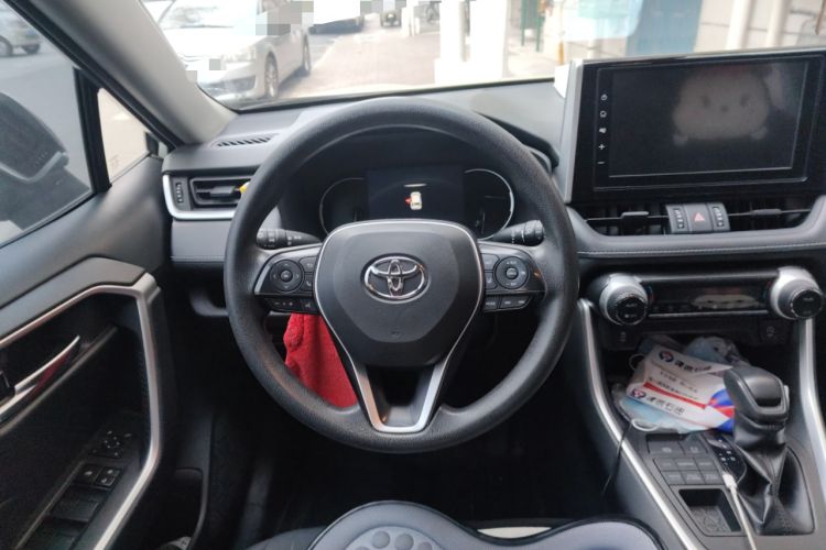 Used Toyota RAV4 2020 2.0L CVT 4x4 Trend Edition