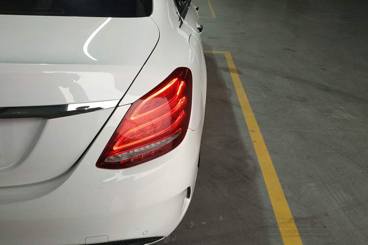 Used Mercedes-Benz C-Class 2018 C 180 L Fashion Edition Sport Version