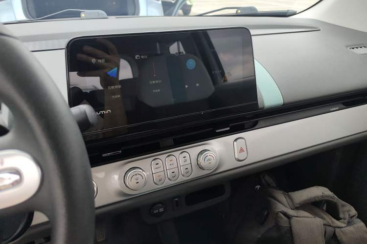 Used CHANGAN NEVO Lumin 2022 210km Sweet Edition