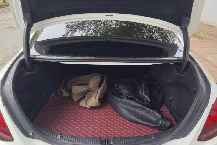 Used Mercedes-Benz C-Class 2021 C 260 L Sport Edition Trunk