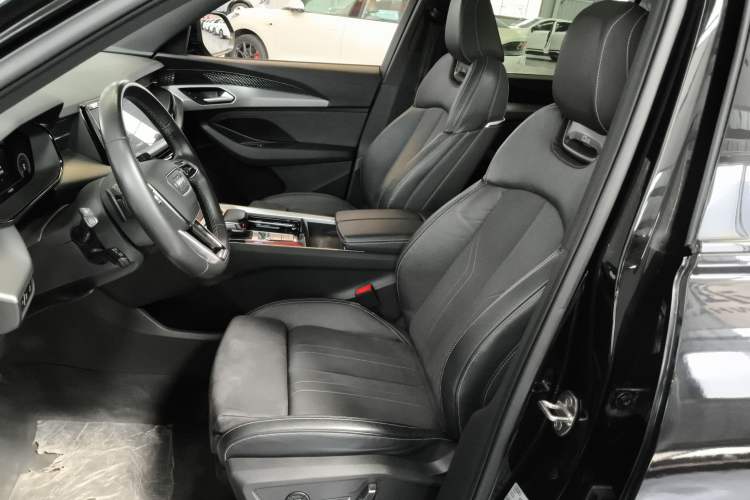 Used Audi Q6 2023 40 TFSI quattro Guanyun Edition Light Riding Package