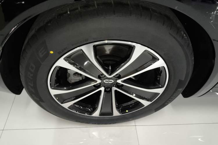 Used Hima AITO M7 2026 Model Range-Extending Max All-Wheel Drive 5-Seater Version
