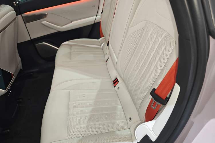 Used ONVO L60 2024 60 kWh Rear-Drive Version
