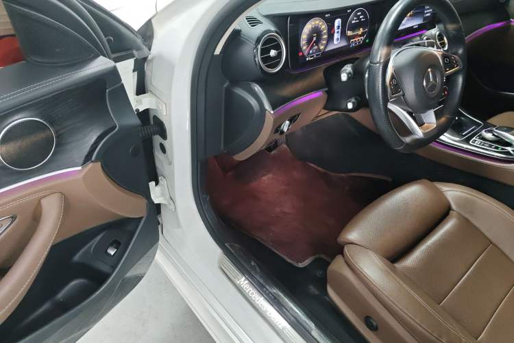 Used Mercedes-Benz E-Class 2017 E 200 L Sport 4MATIC