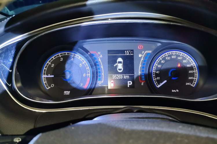 Used Fiat Ottimo 2014 1.4T Automatic Comfort Edition Instrument Cluster