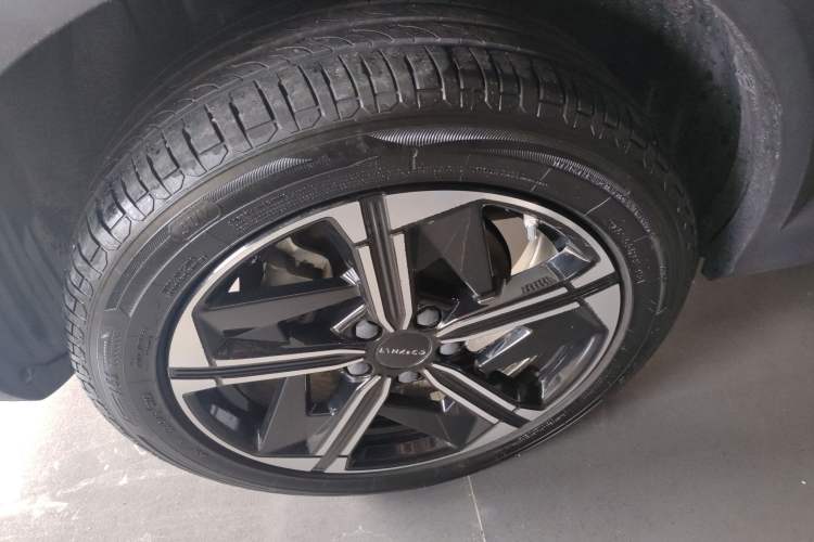 Used Lynk & Co 06 EM-P 2023 EM-P 126 Long-Range Halo