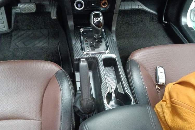 Used Geely Auto Vision 2017 1.5L Automatic Happiness Edition Gear Lever