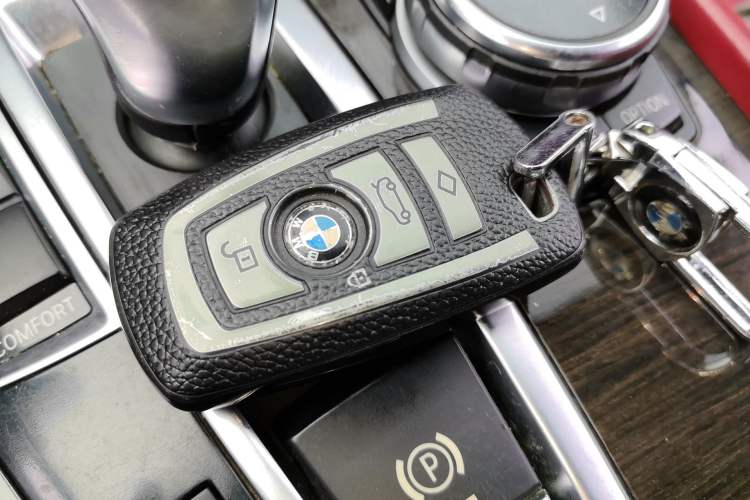 Used BMW 7 Series 2011 730Li Elegant Model Vehicle Key