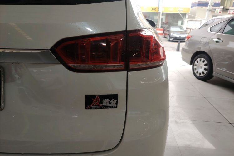 Used Wey VV5 2020 1.5T Two-Wheel Drive Color Pioneer