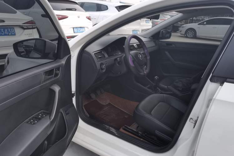 Used Volkswagen Santana 2021 1.5L Manual Fashion Edition
