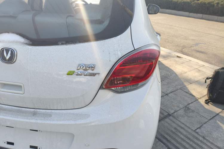 Used Oshan Benni E-Star 2022 Qingxin Edition Colorful Model Lithium-NMC