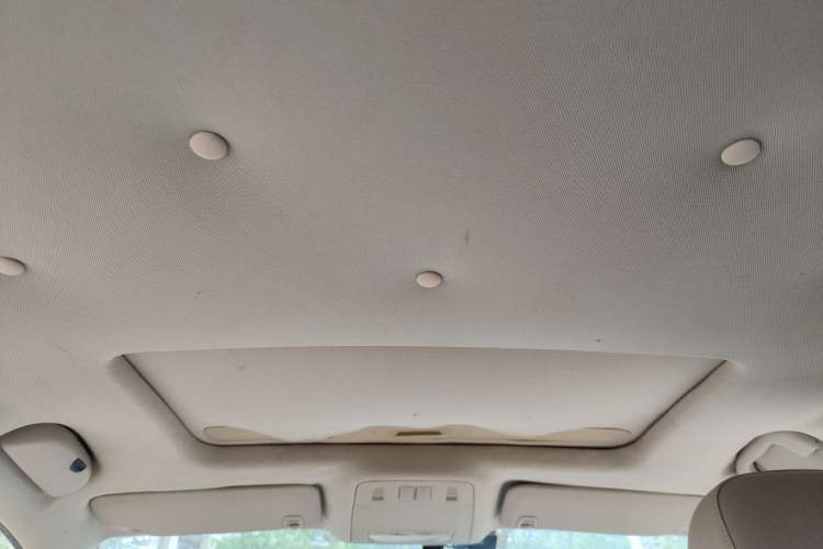 Used Buick Regal 2014 2.0L Leading Fashion Edition