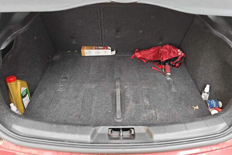 Used Volvo V40 2013 2.0T Zhiya Edition