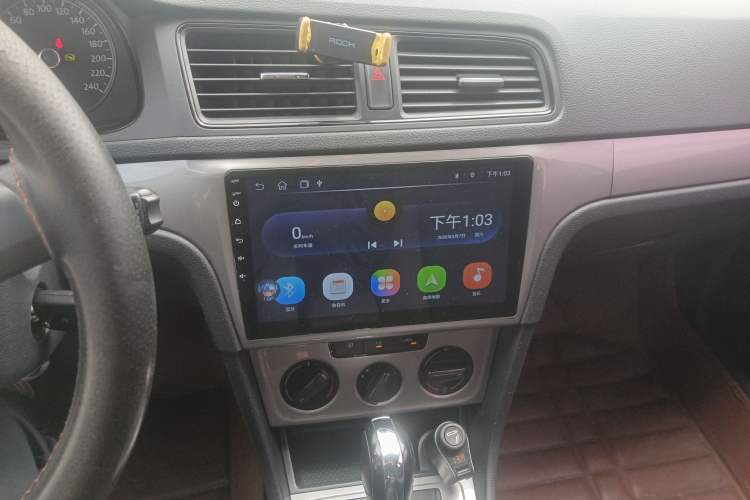 Used Volkswagen Lavida 2013 Revised Classic 1.6L Automatic Fashion Edition
