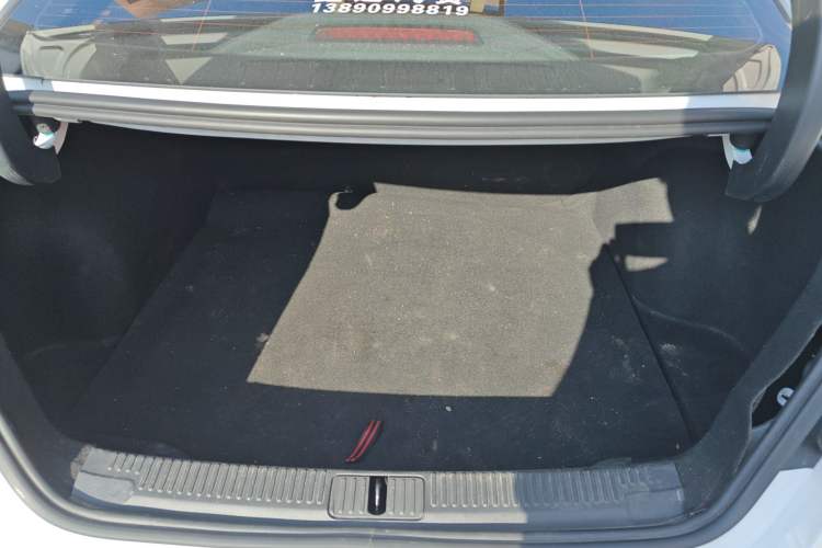 Used MG 5 2022 180 DVVT CVT Youth Luxury Edition Trunk