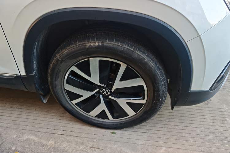 Used Volkswagen Tayron 2023 280TSI Two-Wheel-Drive Luxury Plus Advanced Version