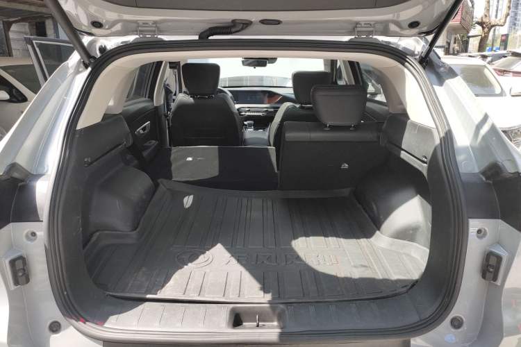 Used Dongfeng Aeolus Huge 2022 Mach Power 1.5T Dare-to-Drive Edition · Enjoyably悦
