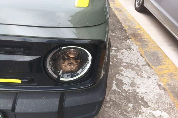 Used Geely Galaxy Panda 2024 200km Panda Rider Left Front Headlight