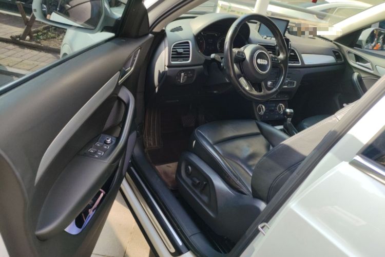 Used Audi Q3 2015 35 TFSI quattro Technology Edition
