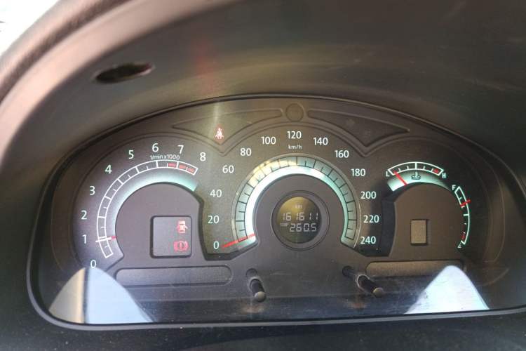 Used Bestune B70 2012 1.8L Manual Fashion Model