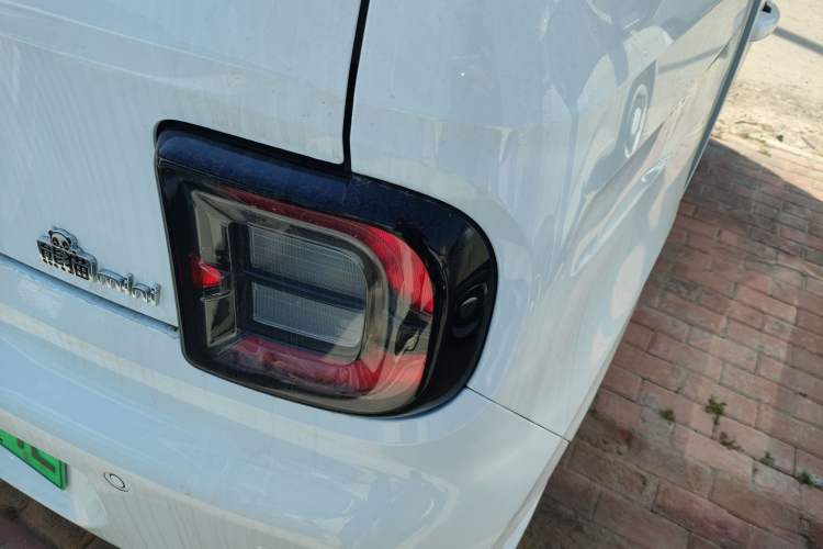 Used Geely Galaxy Panda 2024 Panda Mini 200km Endurance Bear
