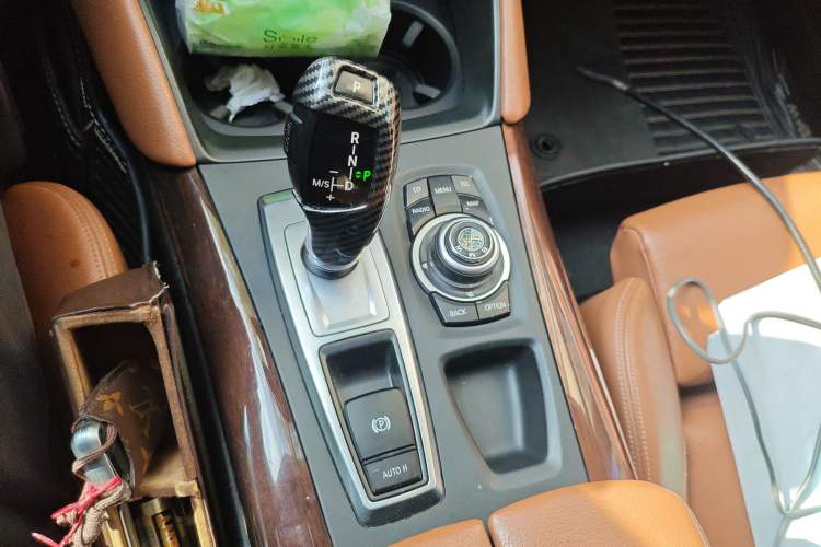 Used BMW X6 2011 xDrive35i Gear Lever