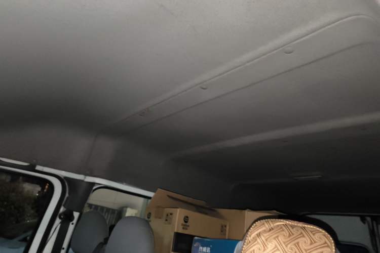 Used Ford Classic Transit 2016 2.8T Diesel Short-Wheelbase 6-Seater Mid-Roof Multifunction Vehicle JX493ZLQ4
