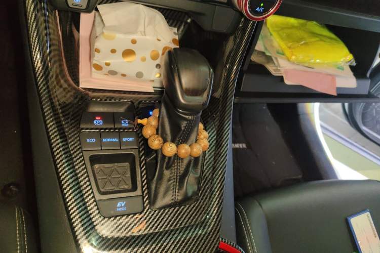 Used Toyota Wildlander 2022 Dual-Engine 2.5L E-CVT Two-Wheel Drive Luxury PLUS Edition
