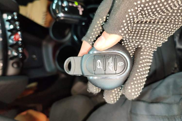 Used MINI 2019 1.5T COOPER Classic Edition Five-Door Version
