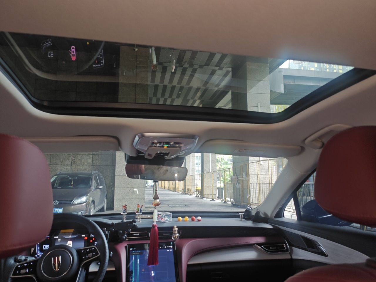 Hongqi H5 2025 1.5T DCT Qiyun 500 000th Unit Commemorative Edition — снимка 15