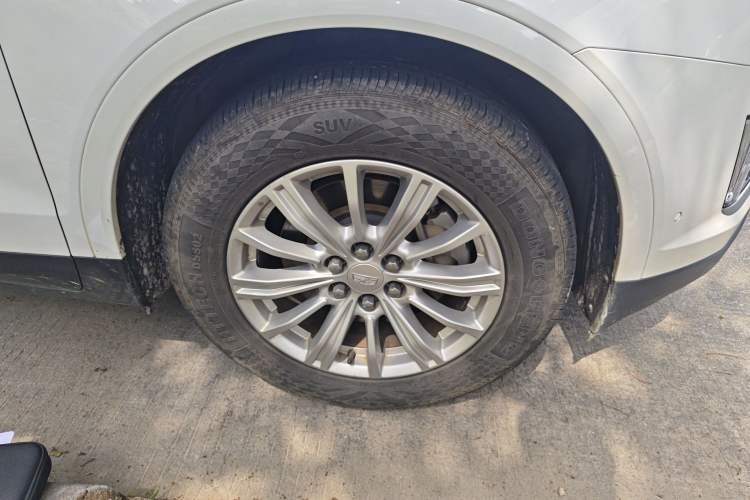 Used Cadillac XT5 2018 25T Tech Model