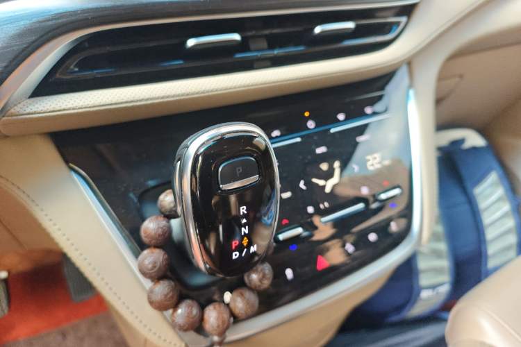 Used Buick GL8 2020 ES Land Cruiser 653T Flagship Model
