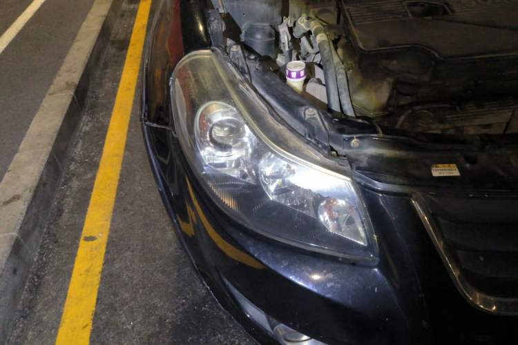 Used Suzuki SX4 2011 Hatchback 1.6L Manual Sport Model Right Front Headlight