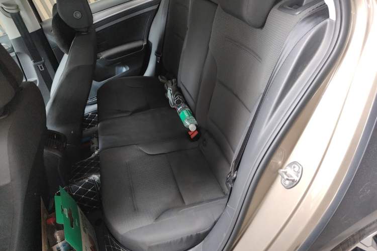 Used Volkswagen Golf 2015 1.4TSI Automatic Comfort Model Left Rear Seat