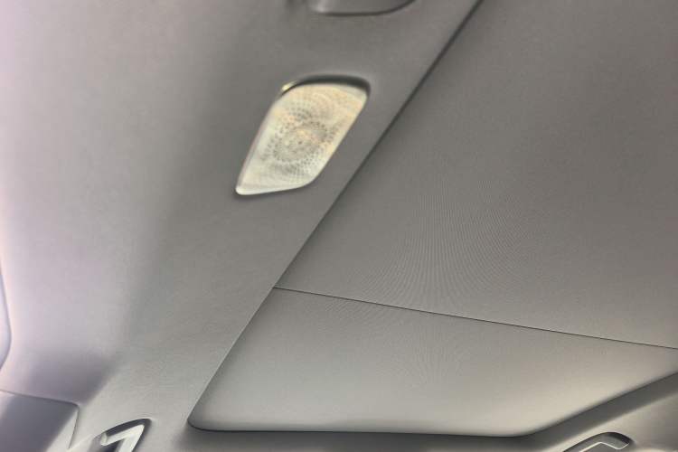 Used Zeekr 7X 2025 75 kWh Rear-Wheel Drive Intelligent Driving Version
