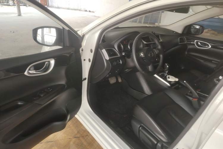Used Nissan Sylphy 2019 1.6XV CVT Smart Connect Luxury Edition China VI Standard Driver Seat