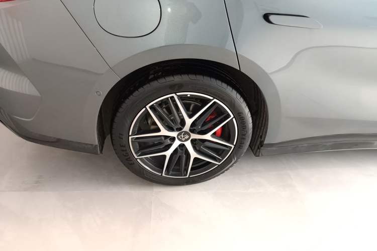 Used BYD Han L 2025 DM-p Four-Wheel-Drive LiDAR Flagship Model
