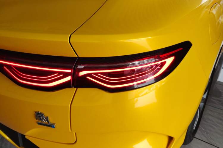 Used BYD Qin L 2025 EV 545KM Beyond Version Right Rear Taillight