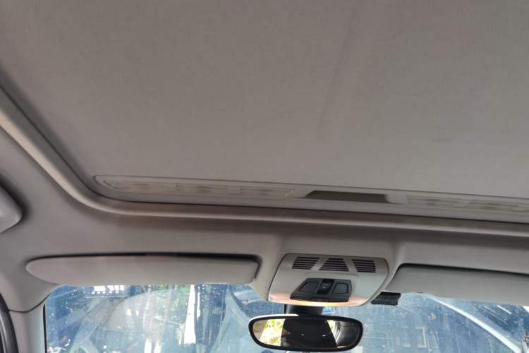 Used BMW 1 Series 2012 118i Leading Model Headliner