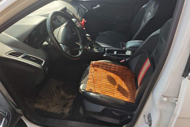 Used Ford Focus 2017 Hatchback EcoBoost 180 Automatic Elite Model
