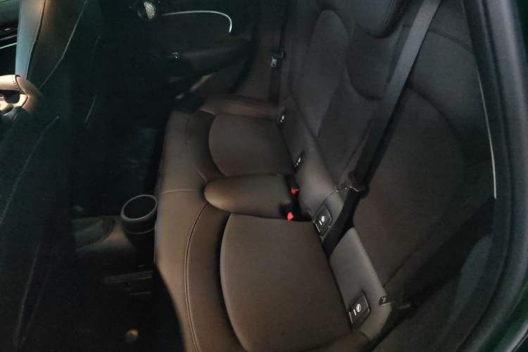 Used MINI MINI 2022 1.5T COOPER Classic Edition Five-Door Version