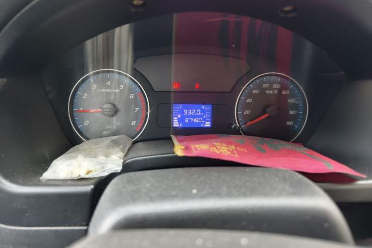 Used CHANGAN KAICHENG Shenqi F30 2018 1.5L Standard Version Non-Air-Conditioned Short Wheelbase DAM15L Instrument Cluster