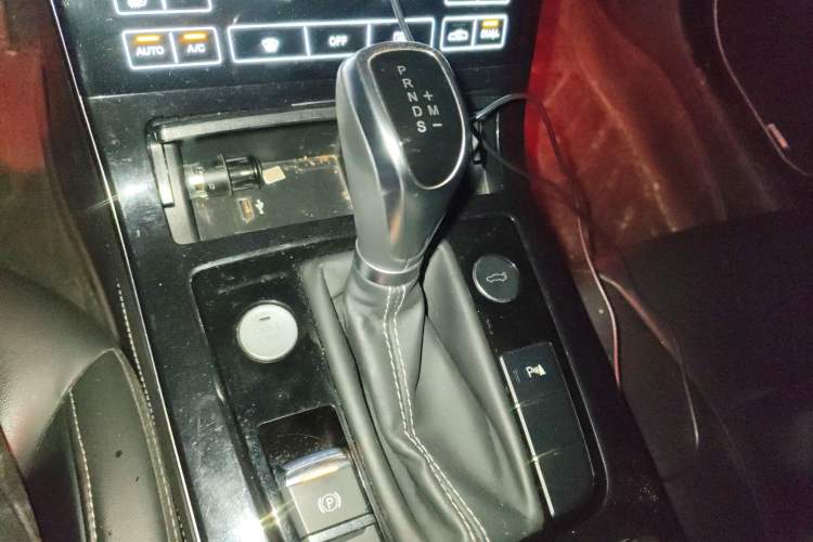 Used Hongqi H5 2019 30TD Smart Connect Dynamic Edition