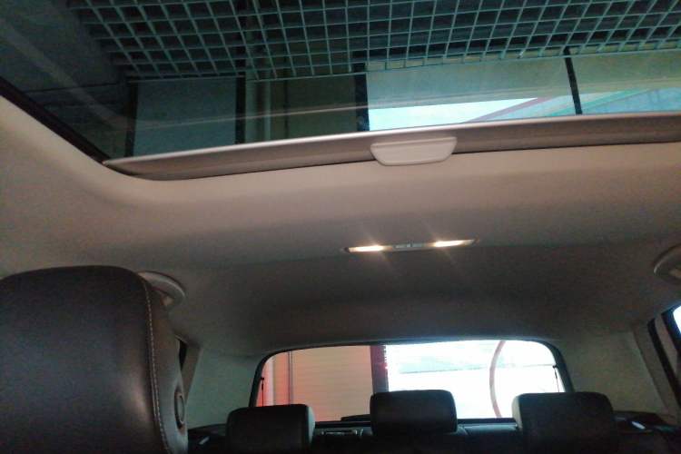 Used Volkswagen Golf 2016 230TSI Automatic Luxury Version
