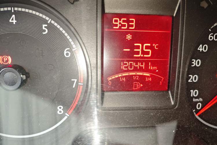 Used Volkswagen Jetta 2017 1.5L Manual Fashion Edition
