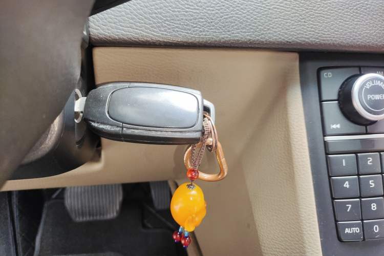 Used Volvo XC90 2012 Revised Version 2.5T Luxury Edition Vehicle Key