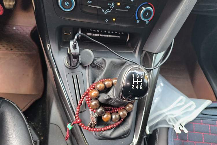 Used Ford Focus 2018 Sedan Classic 1.6L Manual Fashion Edition SmartDrive Version